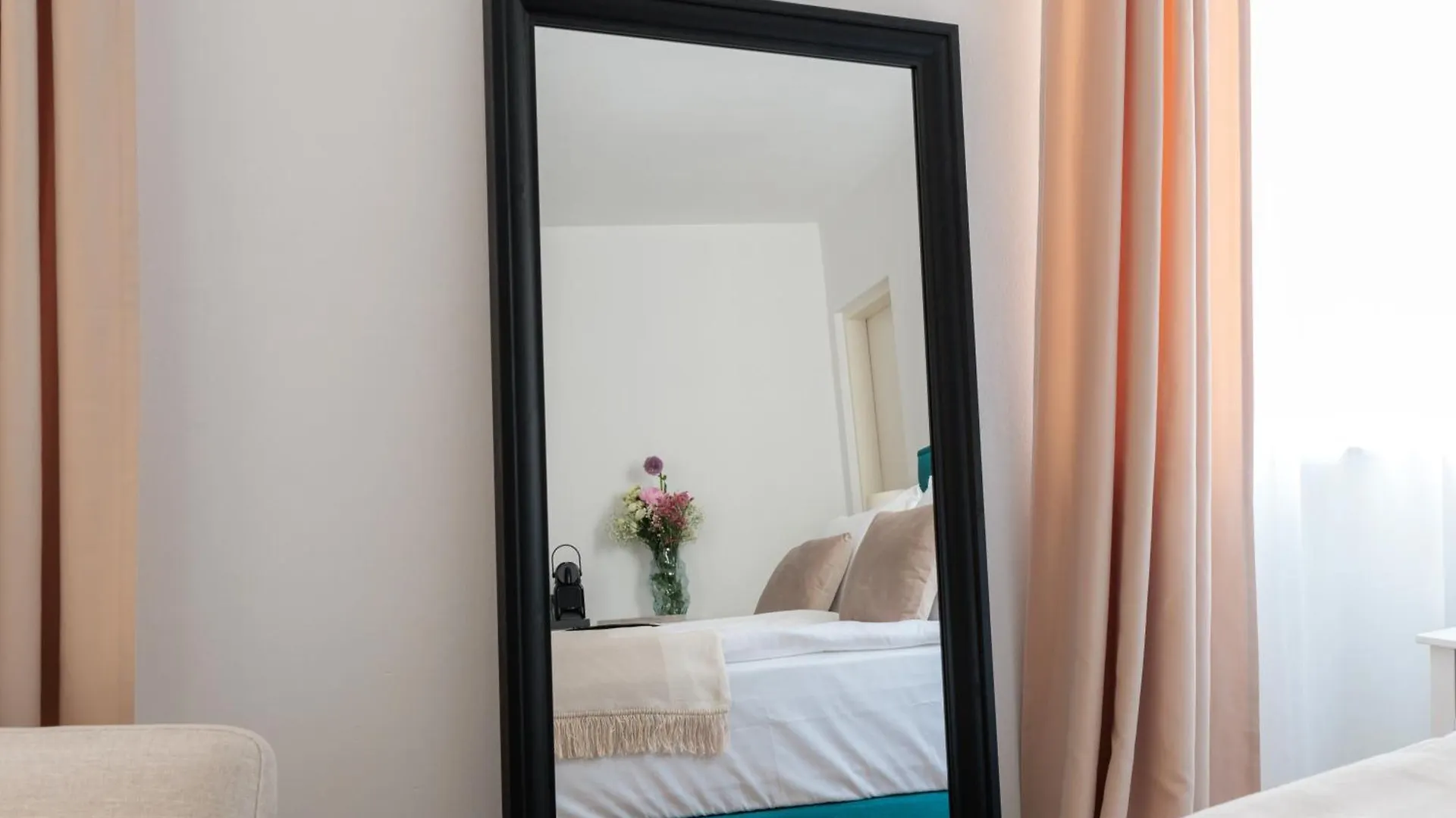 Barbara II - Luxury Rooms With Balcony Zadar